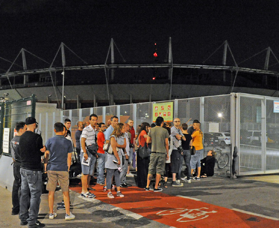 fans2