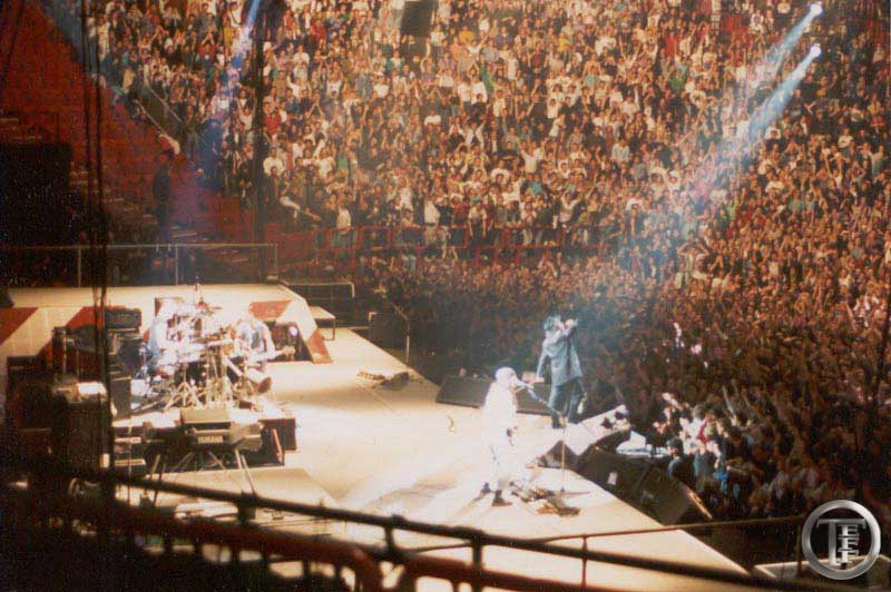 u2