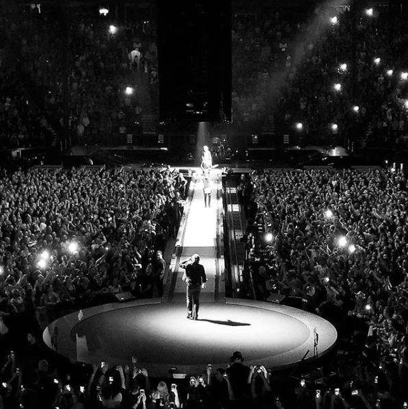 u2eitour_montreal1