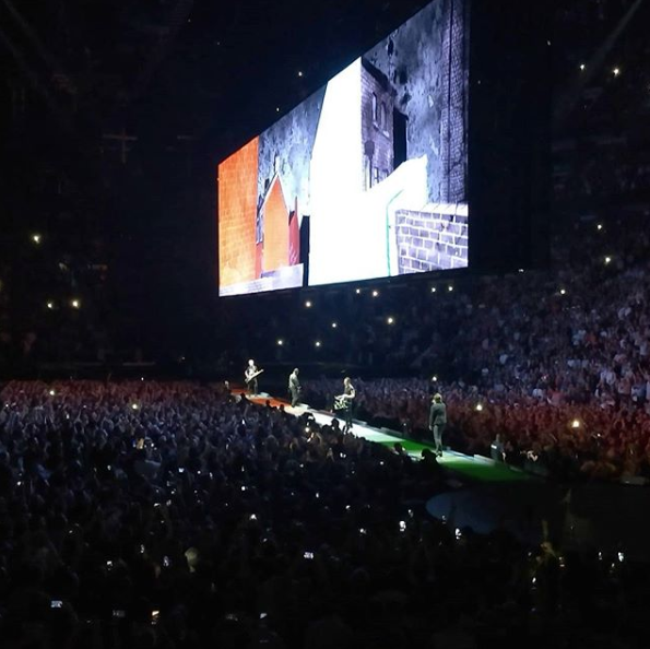 u2eitour_montreal2