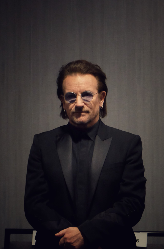 bono_red_auction